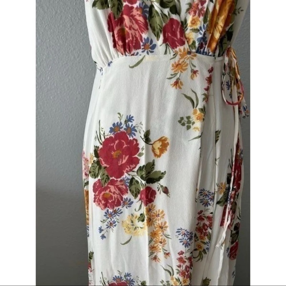Reformation Bouquet Floral Maxi Wrap Dress 100% Viscose– US 4 - Picture 3 of 4